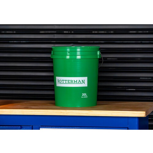 Balde multiuso com capacidade de 20 litros 