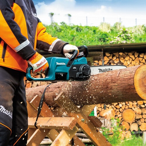 Motosserra a bateria 18V sabre de 12 Motosserra a bateria 18V sabre de 12