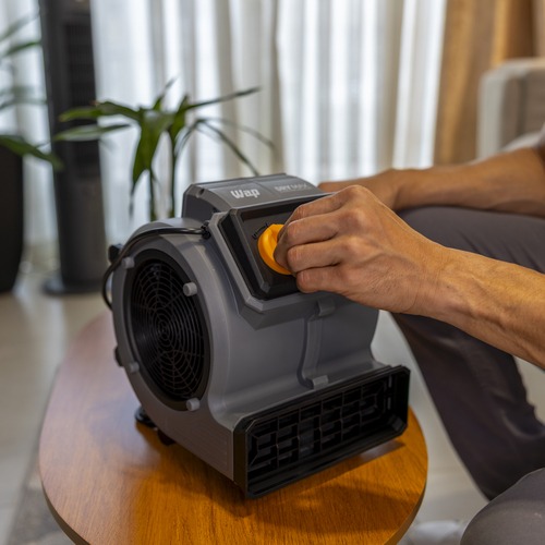 Ventilador e secador de pisos 200W com tr�s n�veis de velocidade - DRY MAX  220V