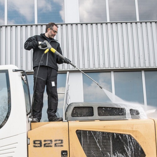 Lavadora de alta pressão 3625 libras com motor de 4 polos trifásico 220V - HD 10/25-4 Super Lavadora de alta pressão 3625 libras com motor de 4 polos trifásico 220V - HD 10/25-4 Super