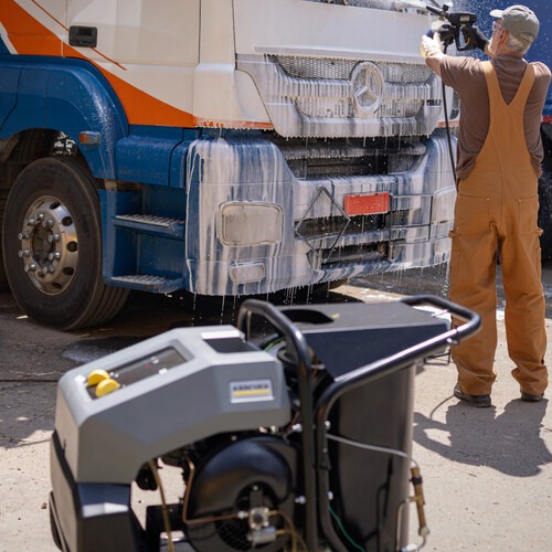 Lavadora de alta pressão água quente 2175 libras trifásica 220V - HDS 8/15-4 Lavadora de alta pressão água quente 2175 libras trifásica 220V - HDS 8/15-4