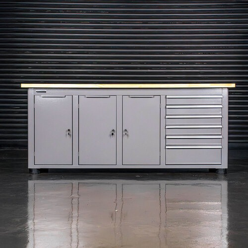 Bancada fechada com 6 gavetas e 3 portas - RLL-214