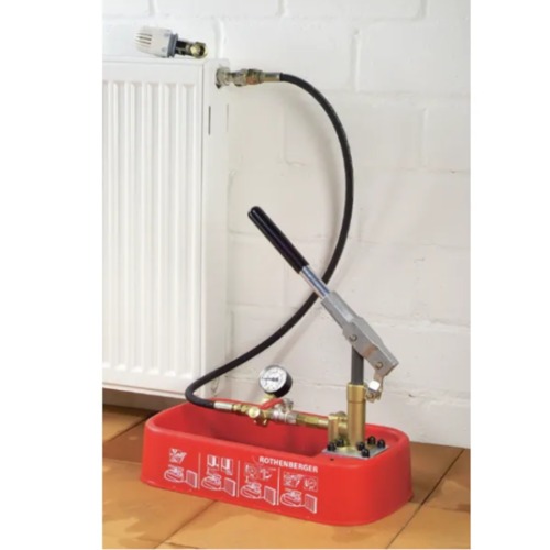 Bomba de teste hidrost�tico reservat�rio 4,5L 30 bar - R61130