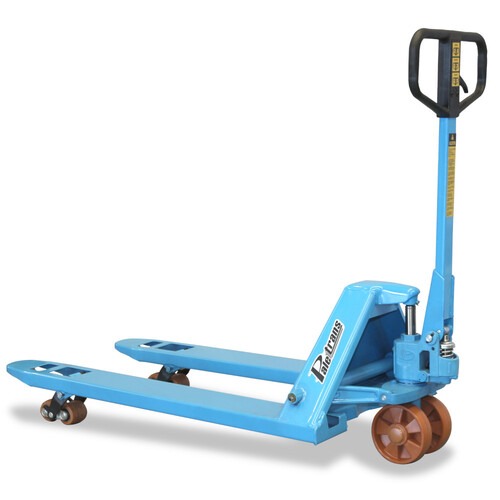 Transpalete hidráulico 3.000 kg 680 mm com rodas duplas de poliuretano - TM3000 RTP Transpalete hidráulico 3.000 kg 680 mm com rodas duplas de poliuretano - TM3000 RTP
