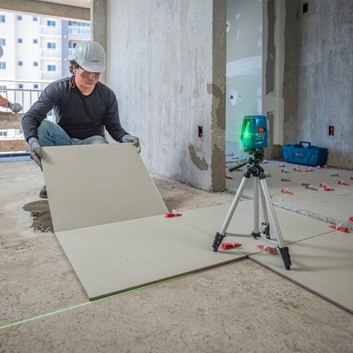 N�vel a laser verde 3 linhas alcance de 20 m com acess�rios - GLL3XG