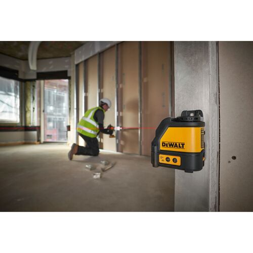 Nível a laser automático com alcance de 15 metros - DW088K Nível a laser automático com alcance de 15 metros - DW088K