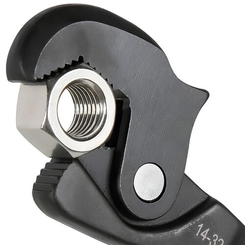 Chave para tubos auto ajustável abertura 8 a 32 mm Chave para tubos auto ajustável abertura 8 a 32 mm
