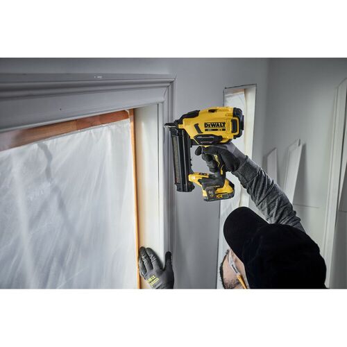 Pinador 18GA Dewalt DCN210B bateria 20V sem bateria