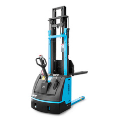 Empilhadeira el�trica eleva��o 4,50 m capacidade 1.600 kg tra��o el�trica - PT16/45