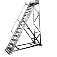 Escada plataforma de alum�nio 3.50 m c/ 13 degraus + patamar 