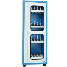 Arm�rio com capacidade para 48 cones porta de vidro