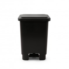 Lixeira pl�stica 50 litros com pedal - 13246
