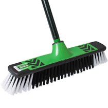 Vassoura tipo gari cepa pl�stica 40 cm com cabo 1,4 m - 38115